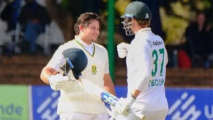 Teenage Debutant Lhuan-dre Pretorius Dethrones Miandad, Sets New Record with Blistering 150 in Test Match