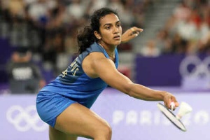 Indian shuttlers shine as PV Sindhu, Satwik-Chirag, Dhruv-Tanisha enter pre-quarters